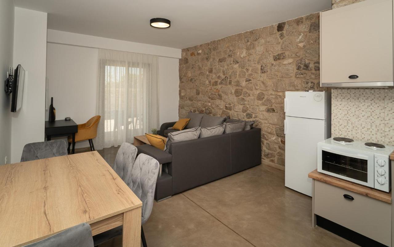 Lithos Suites Finikúnda Kültér fotó