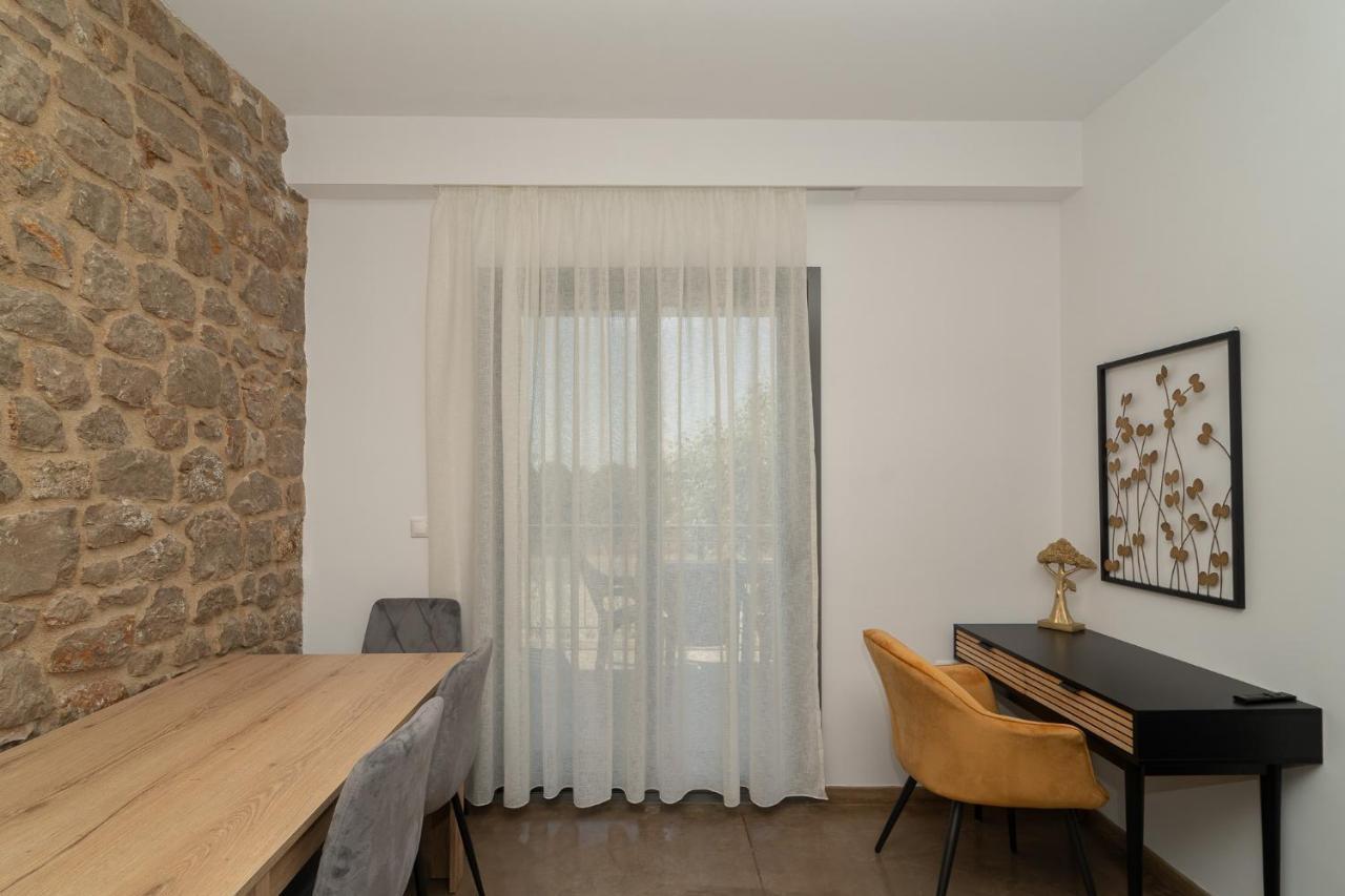 Lithos Suites Finikúnda Kültér fotó