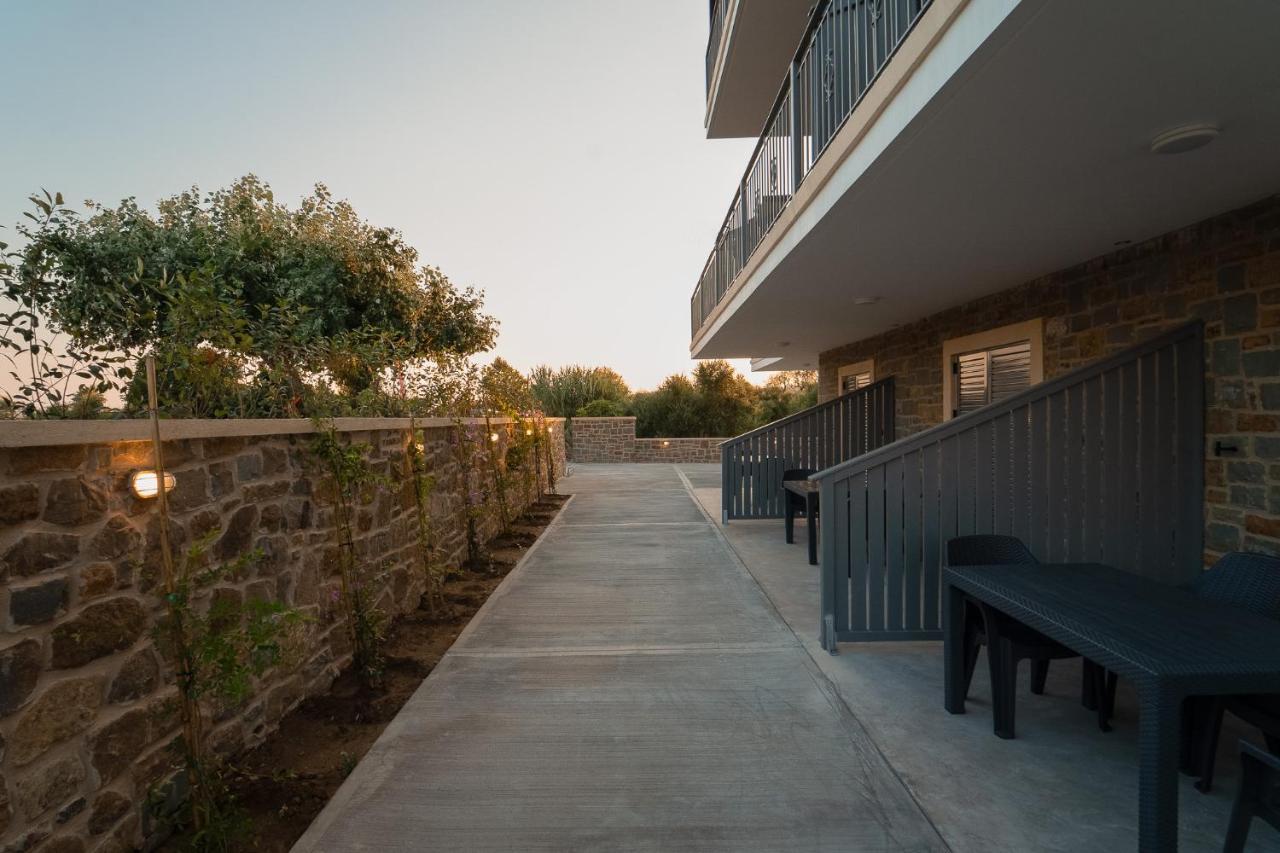 Lithos Suites Finikúnda Kültér fotó